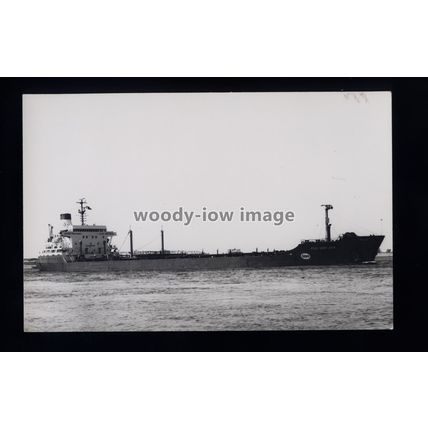 TA0697 - Esso Oil Tanker - Esso Saint John - photograph