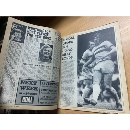 GOAL MAGAZINE #210 2 SEPT 1972 UK FOOTBALL MAGAZINE - SPURS TEAM POSTER (LL)