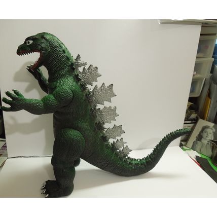 Vintage GODZILLA - Imperial Toys 13” Action Figure w/ Movable Features TOHO 1985