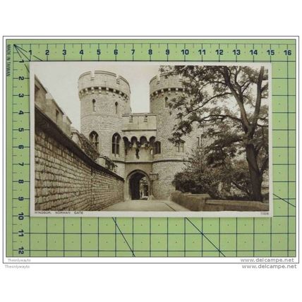 WINDSOR CASTLE, NORMAN GATE, BERKSHIRE, ENGLAND, Postcard