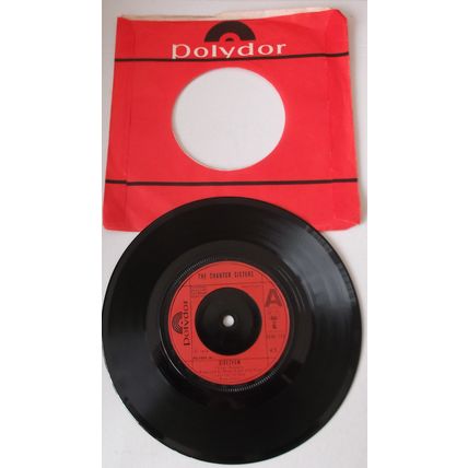 The Chanter Sisters - Sideshow - 7" Vinyl - 1st Pressing - Excellent