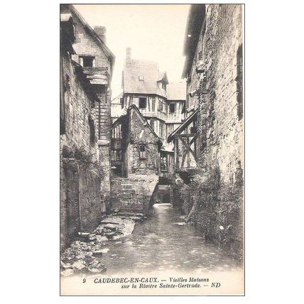 76 - Caudebec-en-Caux - vieilles maisons