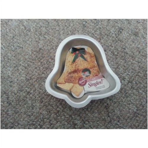 New 5" Bell Wilton Singles Cake Pan
