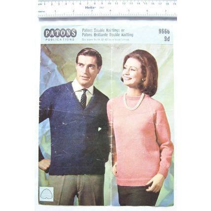 Vintage: Patons 9666 his & her sweaters, DK