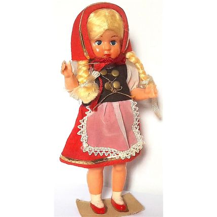 ALICE ** DOLL N. EUROPE in TRADITIONAL DRESS Black / Red Outfit 17 cm VERY GOOD