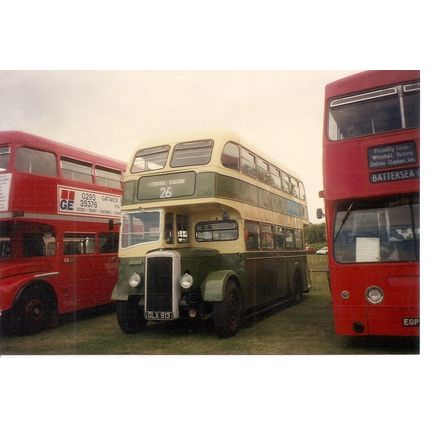 Colour Photo of Southend Corporation Transport - GLX 913 ex. London Transport
