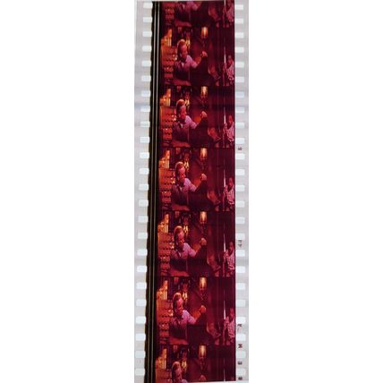 Pulp Fiction. Pk VXM - A026z . 1 STRIP OF 5 - 35MM FILM CELLS PK VXM