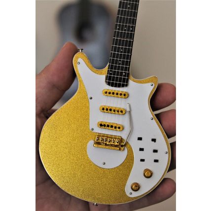 BRIAN MAY (QUEEN) - Burns Gold Signature 1:4 Scale Replica Guitar ~New~