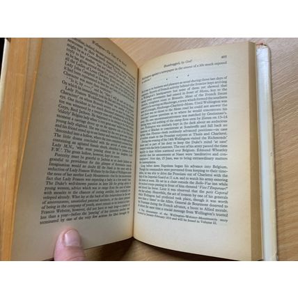 1972 "WELLINGTON - THE YEARS OF THE SWORD" ELIZABETH LONGFORD HARDBACK BOOK (P4)