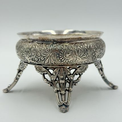Antique Racine.SP. CO Silver Plate Salt Cellar Ornate Four Legs Rare 2.3”x3.3”