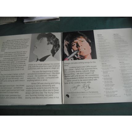 CLIFF RICHARD COMPILATION DOUBLE LP - 40 GOLDEN GREATS