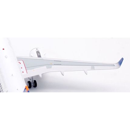 AIRBUS A319-151N REG: D-AVWA WITH STAND - INFLIGHT 200 IF319HNEO 1/200