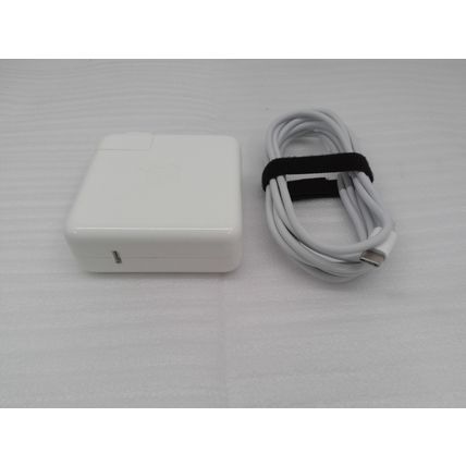 OEM 61W USB-C AC Adapter Charger and Cable for Apple MacBook Pro 13" A1718 A1947