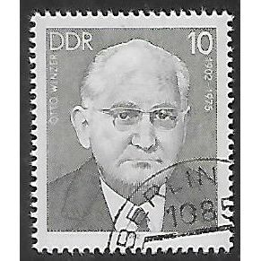 SG E2398: 10 pf. grey-olive Socialist Personalities: Otto Winzer