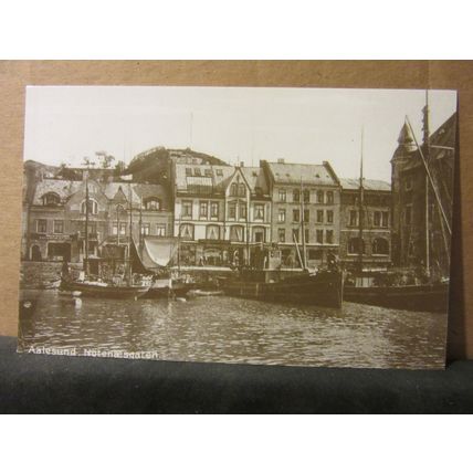 ALESUND, NORWAY unused postcard vgc (A) =