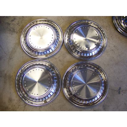 1960 PONTIAC 14 INCH HUBCAPS WHEEL COVERS BONNEVILLE (4)