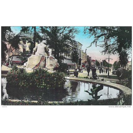 31 - TOULOUSE - le square Roosevelt