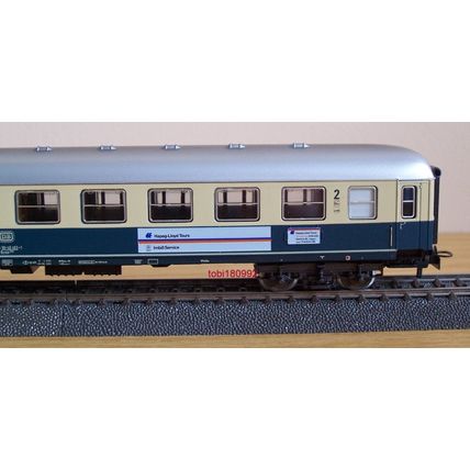 Marklin 4177 HO Express Coach DB 2nd Class - Hapag Lloyd Tours NOS