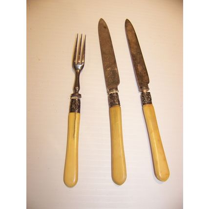 VINTAGE ALEX CLARK KNIVES & FORK