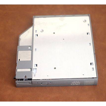 Dell Laptop CD-RW/DVD-ROM DVD-ROM CD-RW Optical Drive CN-0YN965 0YN965