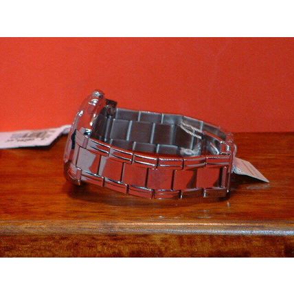 Pre-Owned Men’s Silver Pulsar Swarovski Crystal Sports Analog Watch