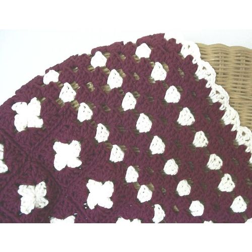 BLANKET #6 comforter lapghan baby crochet mauve/ecru 38 inch X 29 inch