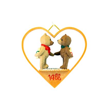 HALLMARK FIRST CHRISTMAS TOGETHER HANDCRAFTED CHRISTMAS ORNAMENT 1988