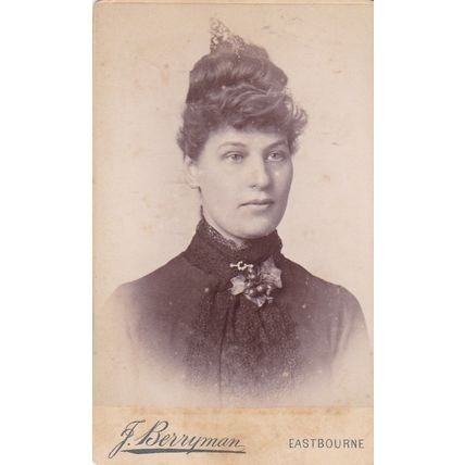 VICT. CDV PHOTO - LADY-HAIRSTYLE BY J. BERRYMAN, EASTBOURNE.PICTURE BACK