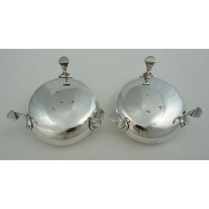 Pair Georgian Silver Cauldron Salts, London 1766/7, Benjamin Mordecai, 60mm, 86g