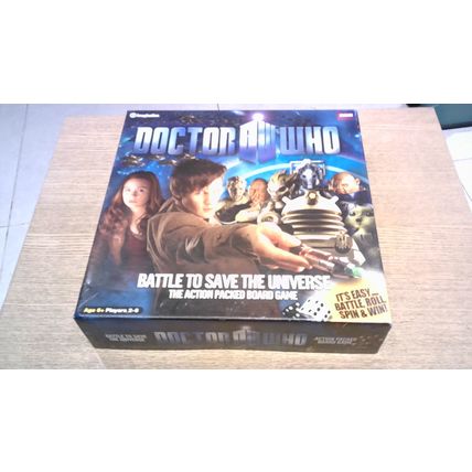DOCTOR WHO: BATTLE TO SAVE THE UNIVERSE - Action Packed Board Game