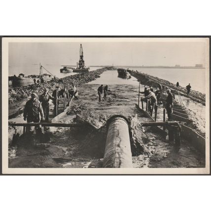 Aanleg Meerdijk Zuidelijke IJsselmeerpolders, c.1950 - Foto Briefkaart