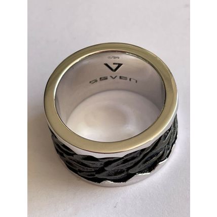 Seven London V Sterling&Oxidised Men’s Band Ring Size UK P 1/2, US 8- 16.1 Grams
