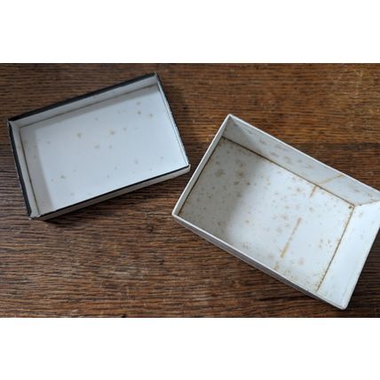 Antique 19th century MEDICINE BOX chemist druggist Leadenhall Street London drug