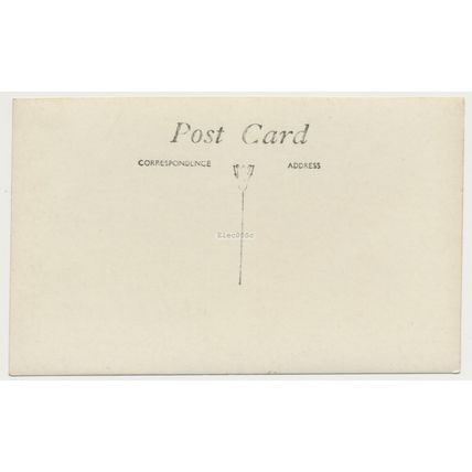 MATLOCK BATH Wishing Well Royal Cumberland Cavern Derbyshire, early 20th C. RPPC
