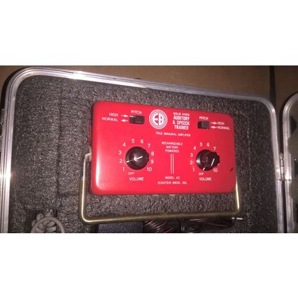 EB Eckstein Brothers model 42 Auditory Hearing Speech Trainer Binaural Amplifier