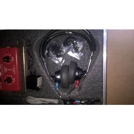 EB Eckstein Brothers model 42 Auditory Hearing Speech Trainer Binaural Amplifier