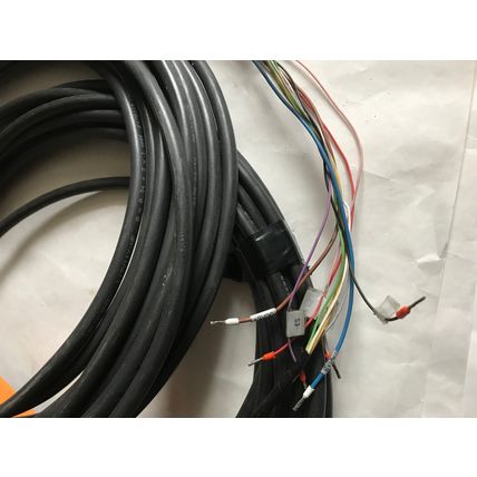 NEW IFM EBC035 SPLITTERBOX W/ HELUKABEL E170315 CABLE,SI