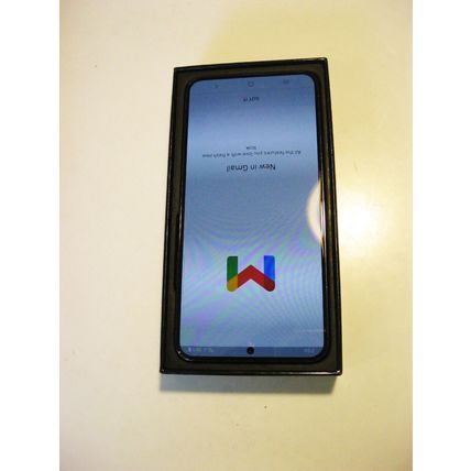 VERY GOOD 128gb T-mobile Samsung S22+ Plus 5g Bundle!!