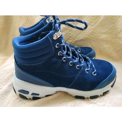 Skechers Women's D'Lites Chill Ankle Boots size 4 Ladies girls