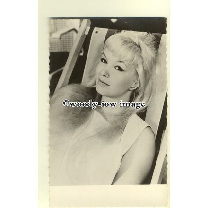 b0625 - Film Actress - Marina Vlady - postcard