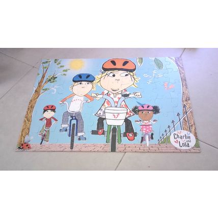 CHARLIE AND LOLA Really Giant Floor Puzzle Jigsaw (60 Large Pieces) 2008