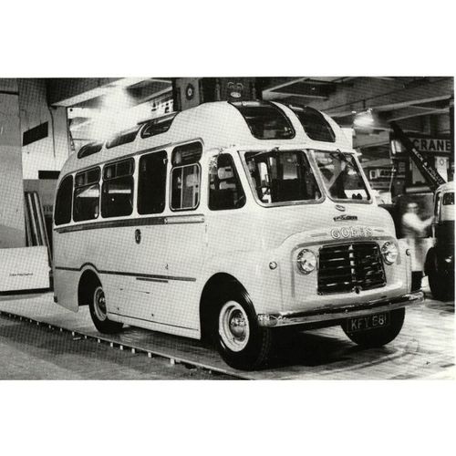 Bus Postcard Gores Karrier 14-seater Coach Commercial Motor Show 1954 KFY681