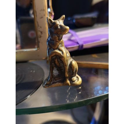Small Brass Dog Flat Base