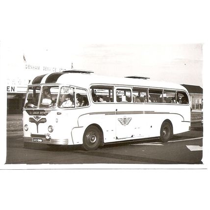 Black & White Photograph of Thomas Motor Tours of North Muskham, Notts - 333 BNN