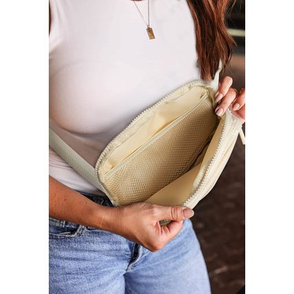 Wide Belt Zipped Square Crossbody Bag