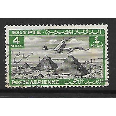 EGYPT 1933 AIR 4M BLACK AND GREEN SG197 FINE USED