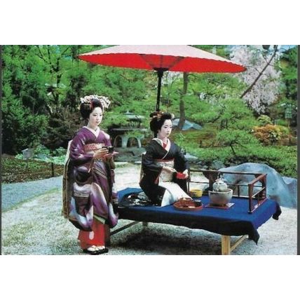 Kyoto, Japan - Maiko Girls, Tea Ceremony - postcard c.1970s