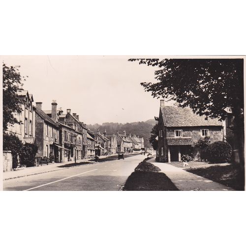 Broadway Worcestershire Postcard (WOR604)