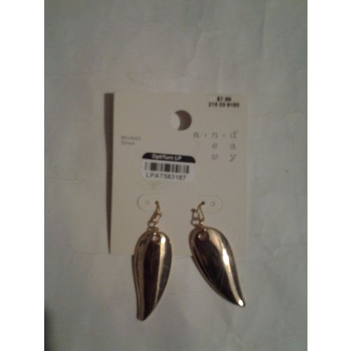 Fish Wires Pedal Earrings - A New Day Gold