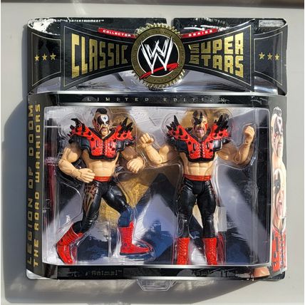 wwe wwf ljn classic superstars road warriors hawk & animal wrestling figures
